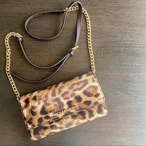 Michael Kors crossbody Leopard print calf skin wallet/clutch
